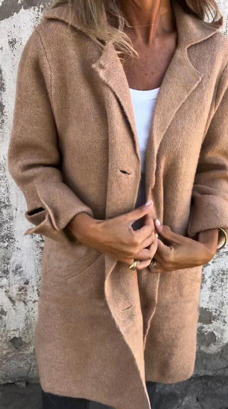 Lisa - Blazer with Buttons